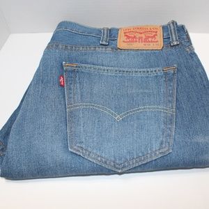 Levis 505